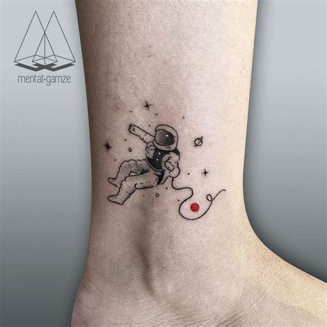 minimal astronaut tattoo